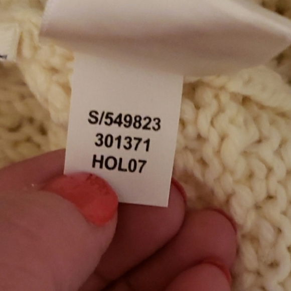 RARE Old Navy Angora Wool Rabbit Cream Sweater Hoodie Textured Tight Knit Comfy - Picture 5 of 15